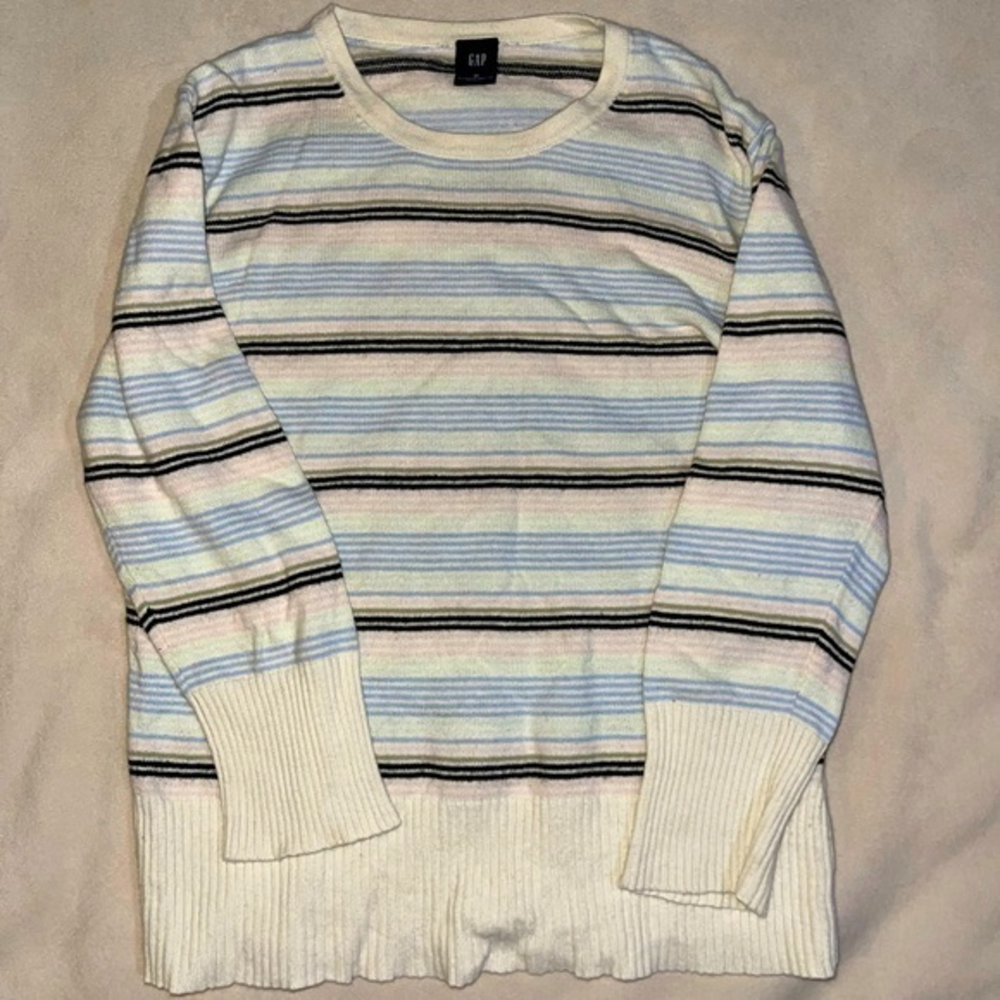 Gap‎ Striped Sweater